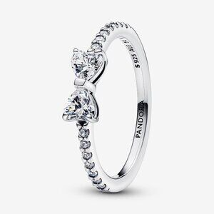 Pandora Sparkling Bow Ring